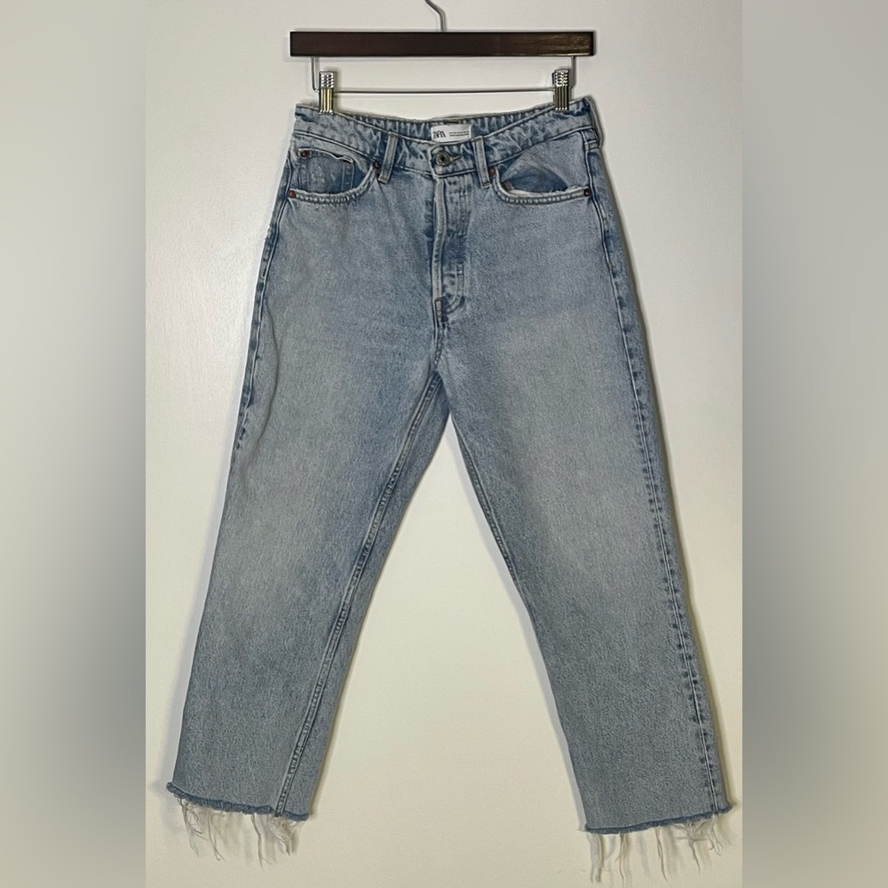 ZARA‎ women’s straight leg jeans size 6